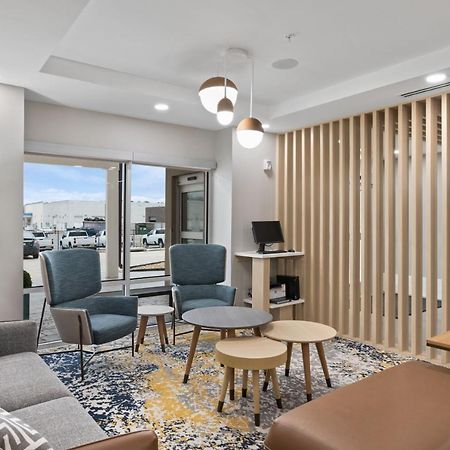 Towneplace Suites By Marriott White Hall Eksteriør billede