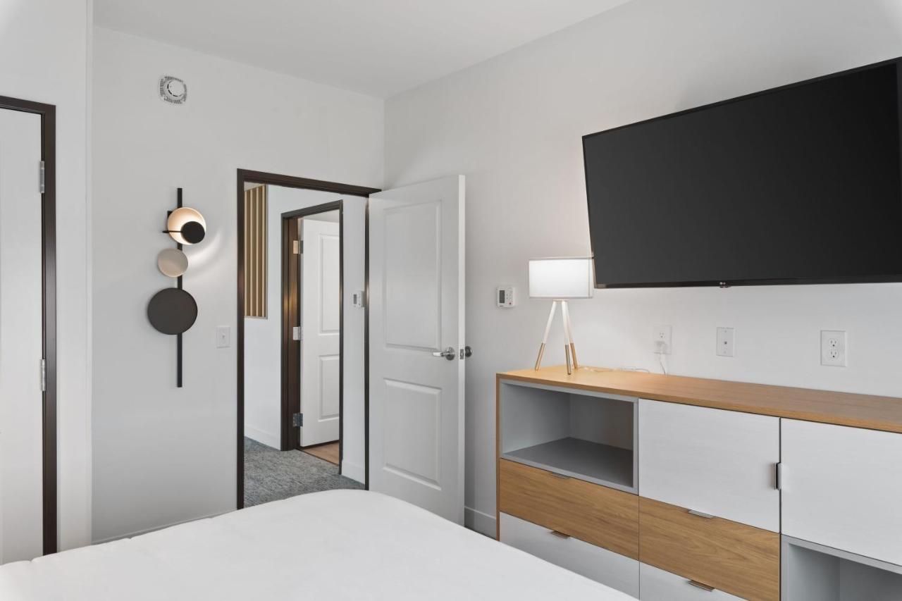 Towneplace Suites By Marriott White Hall Eksteriør billede