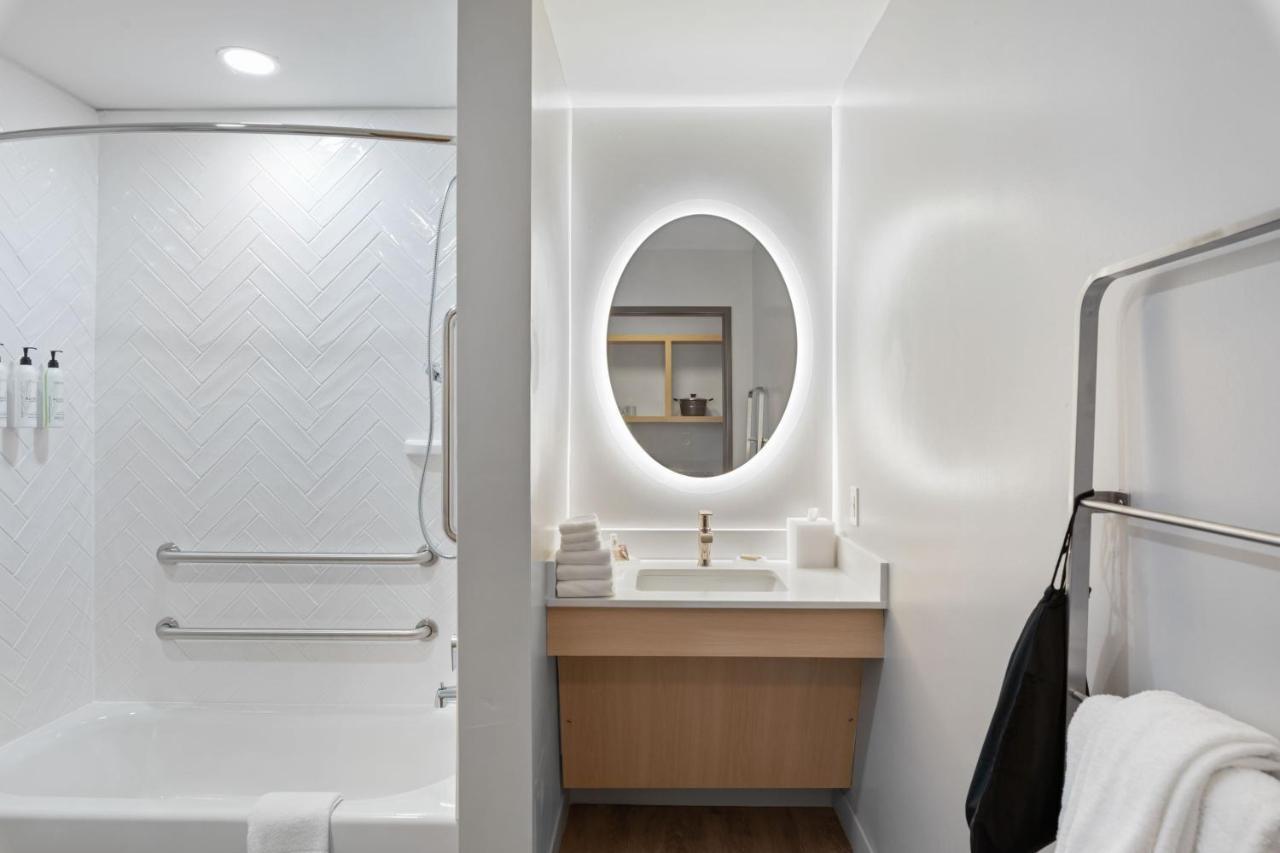 Towneplace Suites By Marriott White Hall Eksteriør billede