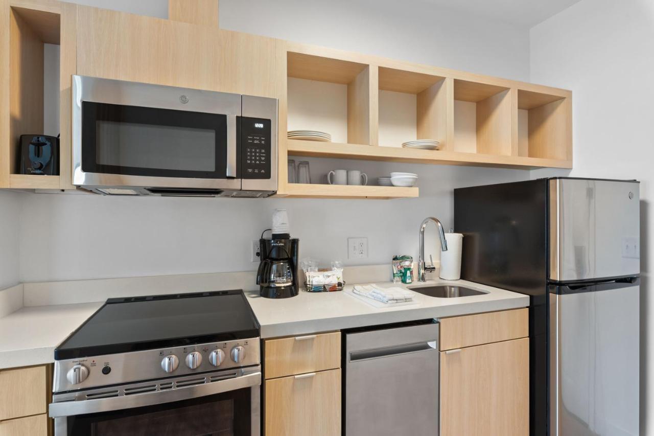 Towneplace Suites By Marriott White Hall Eksteriør billede