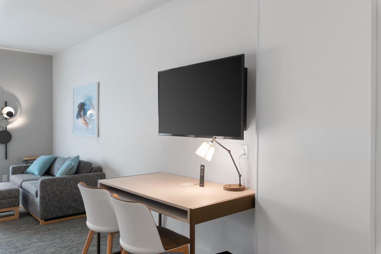 Towneplace Suites By Marriott White Hall Eksteriør billede