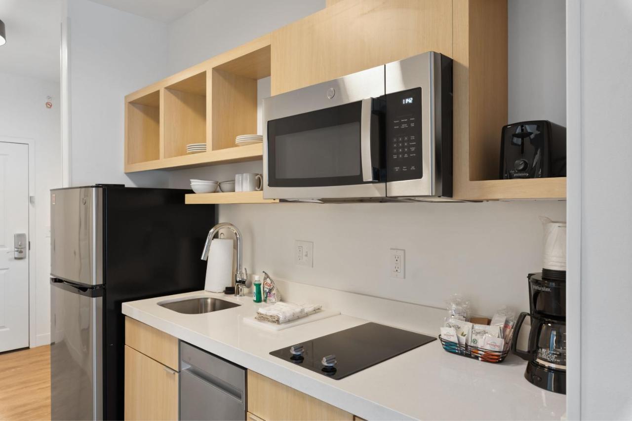 Towneplace Suites By Marriott White Hall Eksteriør billede